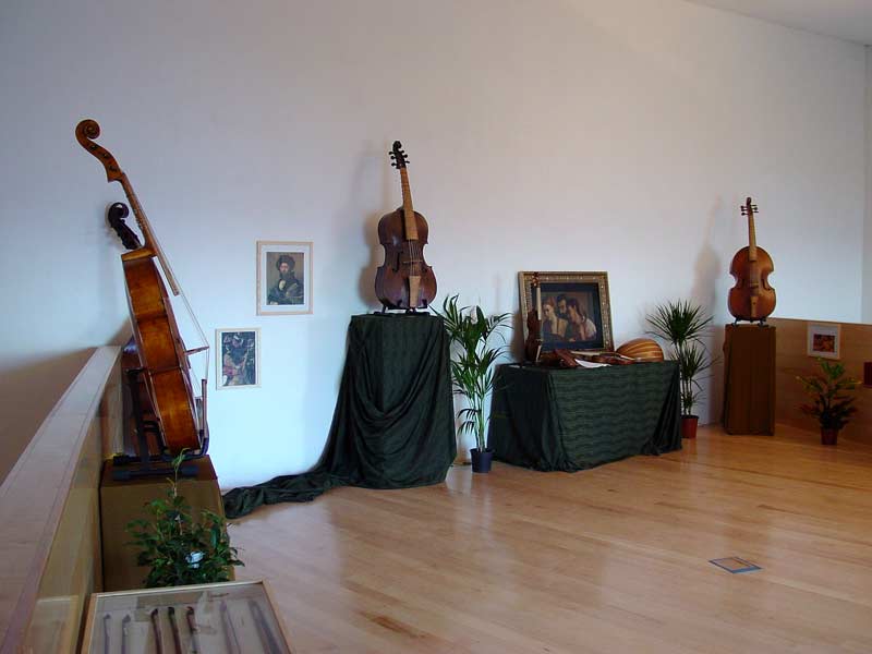 Exhibition historical musical instruments Orpheon Foundation