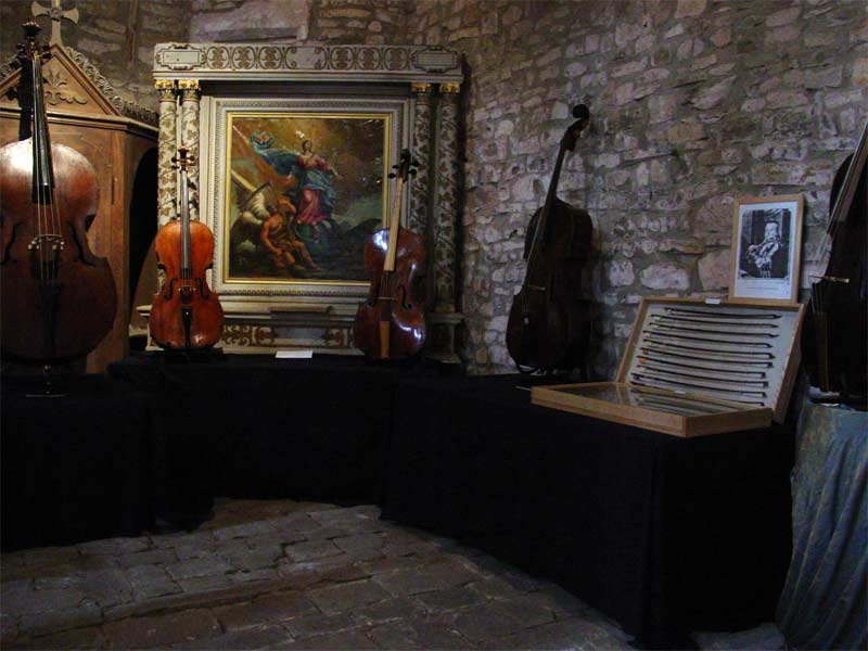 Exhibition historical musical instruments Orpheon Foundation