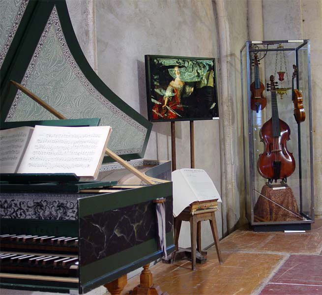 Exhibition historical musical instruments Orpheon Foundation